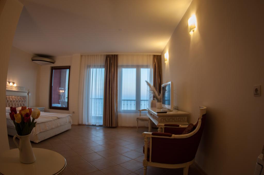 Rocamar Beach Resort Tsarevo Camera foto